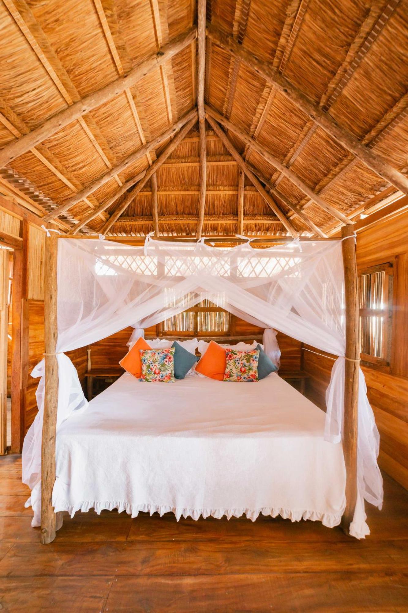 Awatawaa Ecolodge La Punta de los Remedios Exterior photo